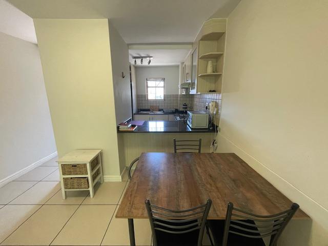 To Let 1 Bedroom Property for Rent in Sea Point Western Cape